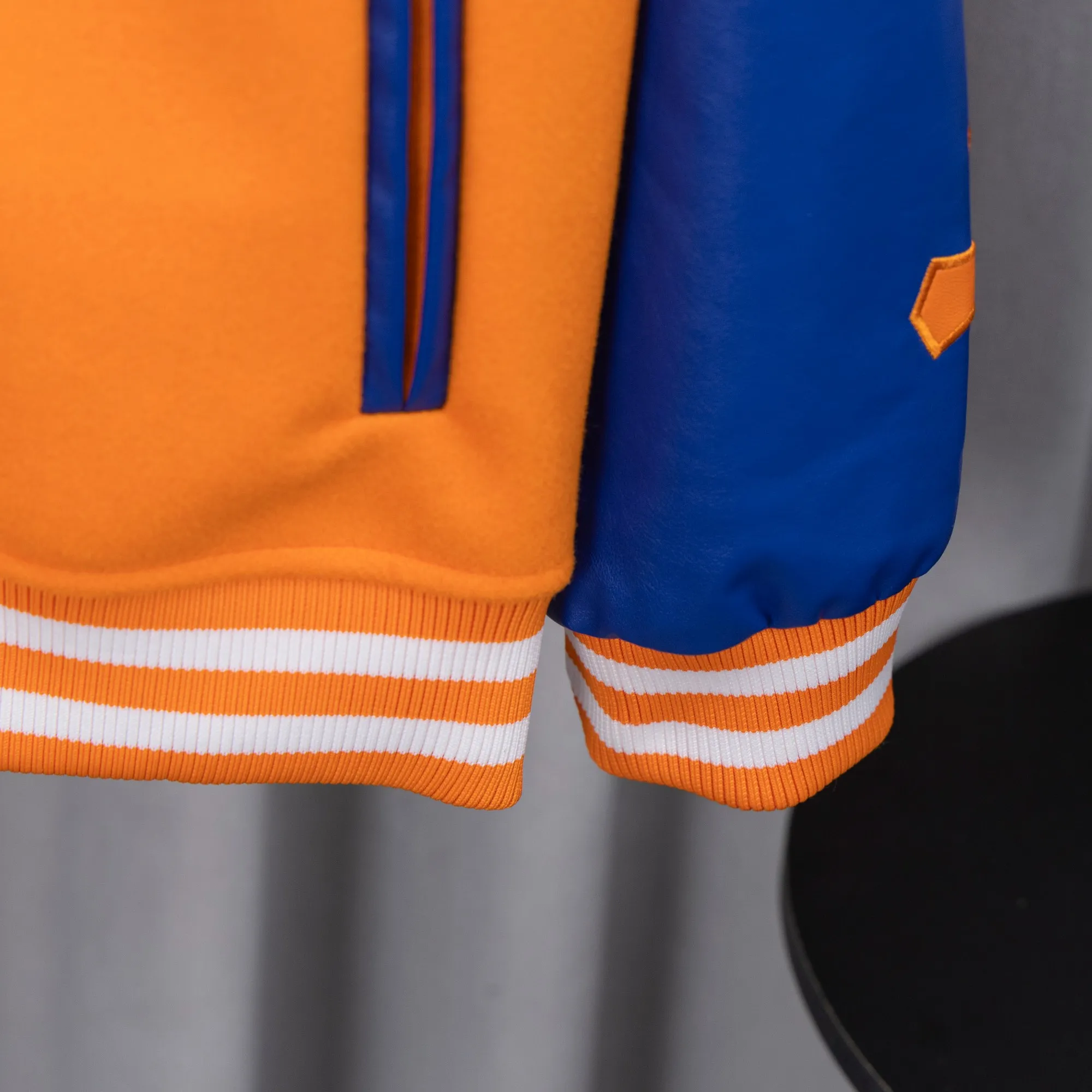 195 25SS ！ ， ， ， ， ！ Size M 69 122 58 59 19 L 71 126 59 60 20 XL 73 130 60 61 21 XXL 75 134 60 62 22